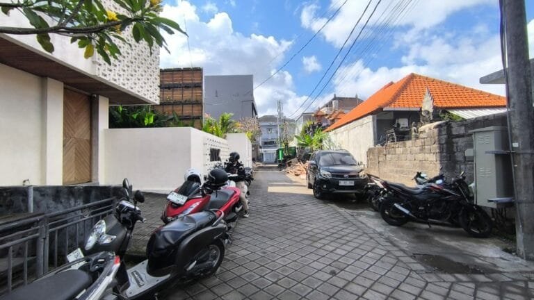 WhatsApp Image 2025-08-29 at 4.07.21 PM (1)